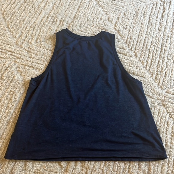 Athleta uptempo tank - Picture 2 of 3